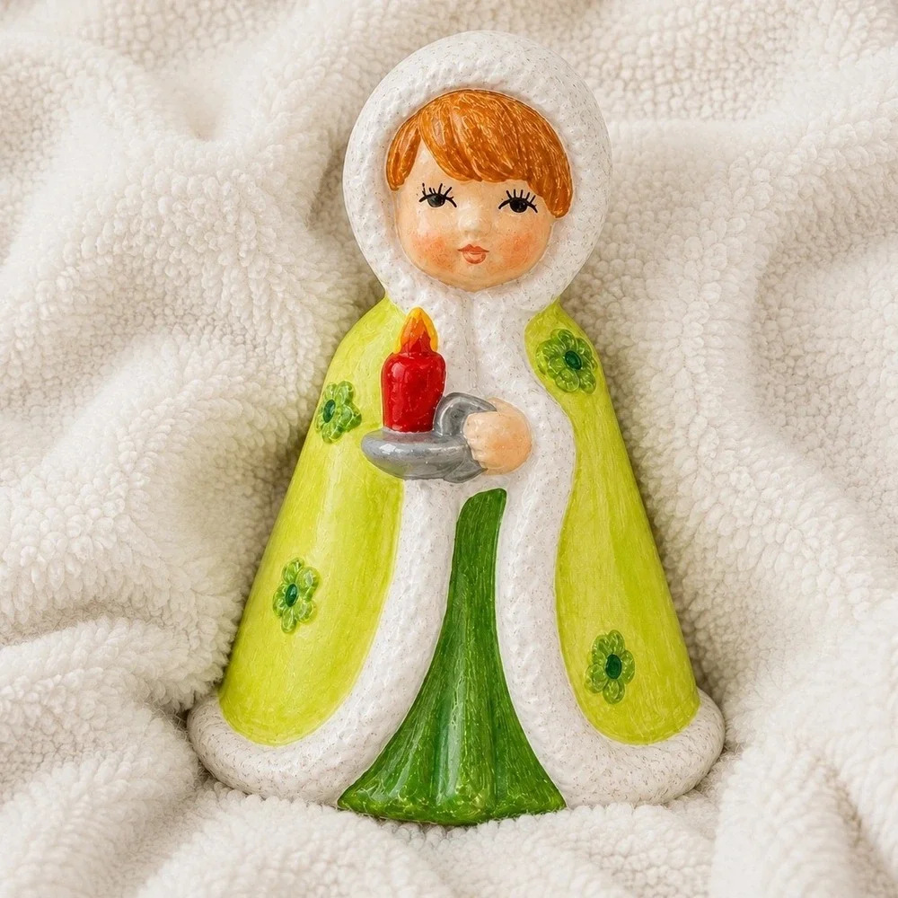 Vintage MCM Christmas Girl Figurine Korea Ceramic Green Candle‎ Holiday Decor